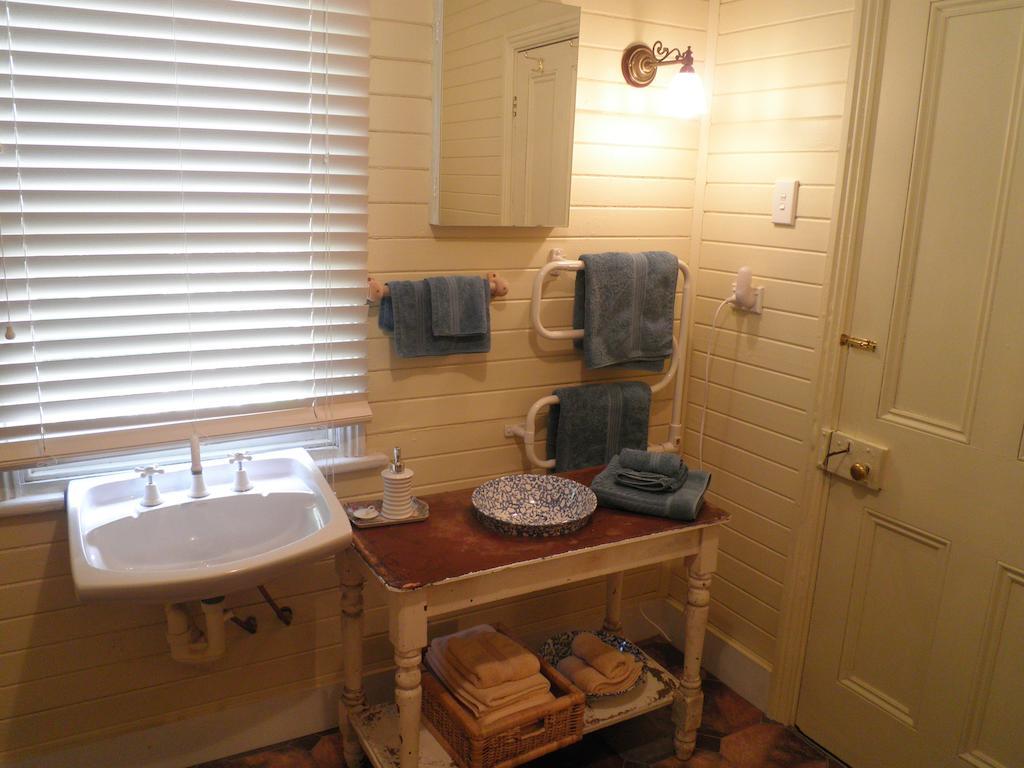 Ivy On Glenelg Bed & Breakfast Campbell Town Bilik gambar